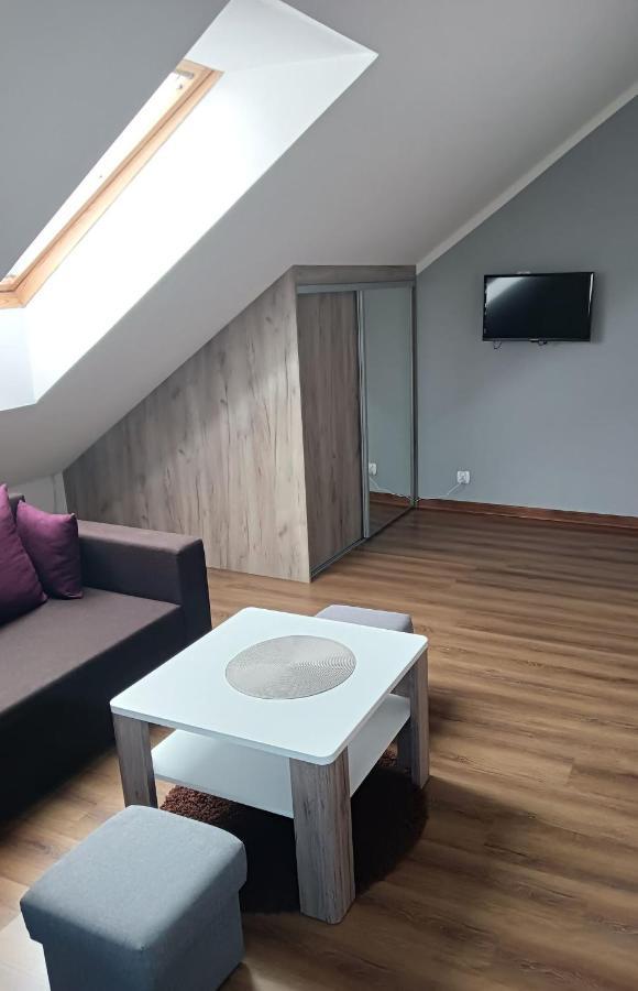 Wynajem Pokoi Wiki Apartment มิโคไวกี ภายนอก รูปภาพ